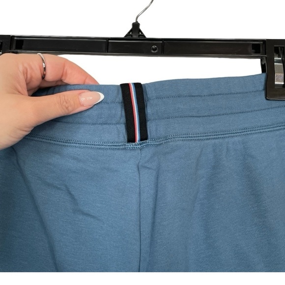 FourLaps Men’s Rush Short - Size: Small - Picture 5 of 9